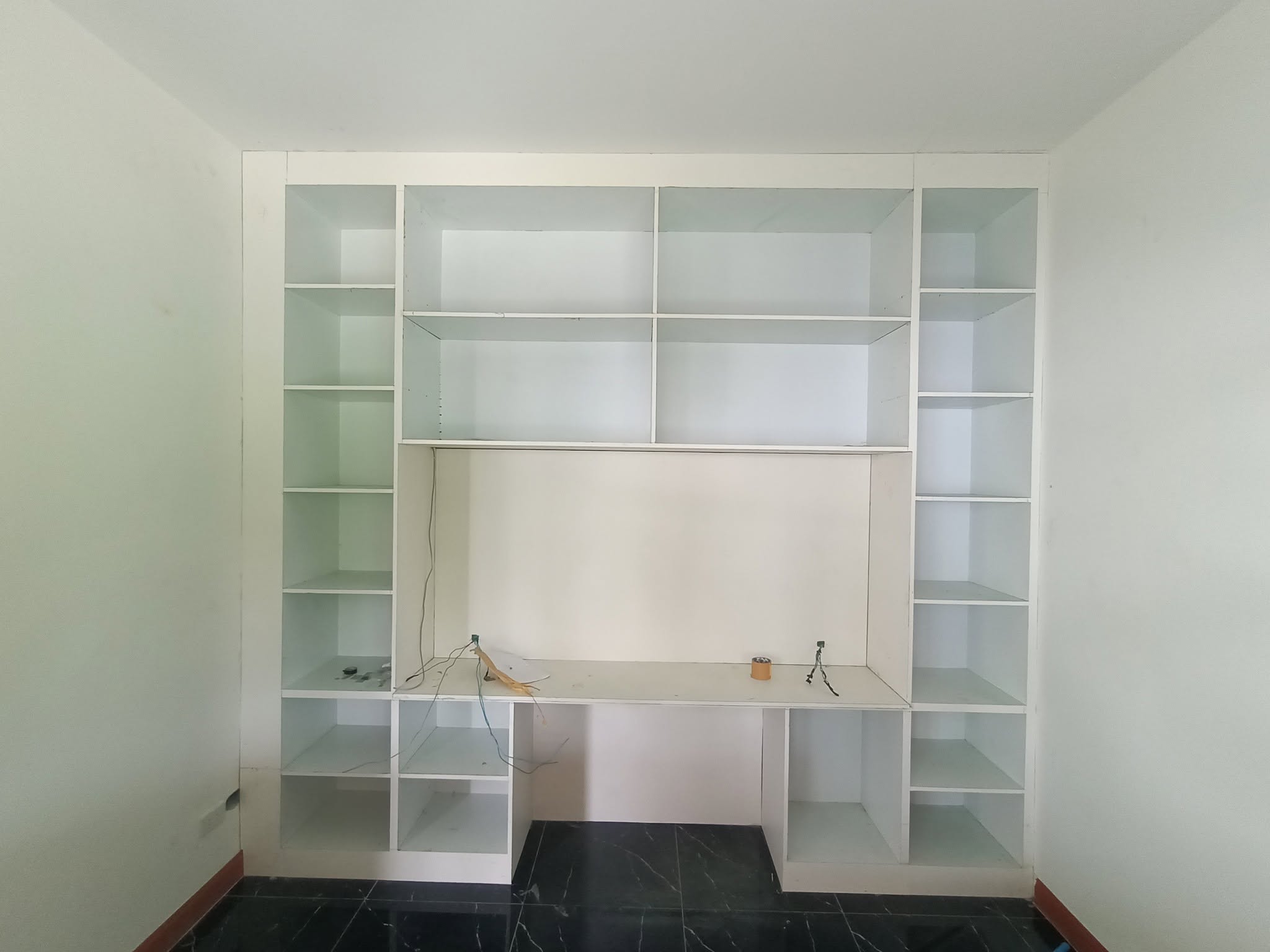 Built-in Beverage Bar & Wine Cabinet
