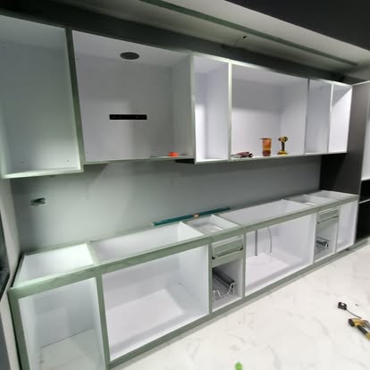Built-in Dressing Vanity & Smart Mirror